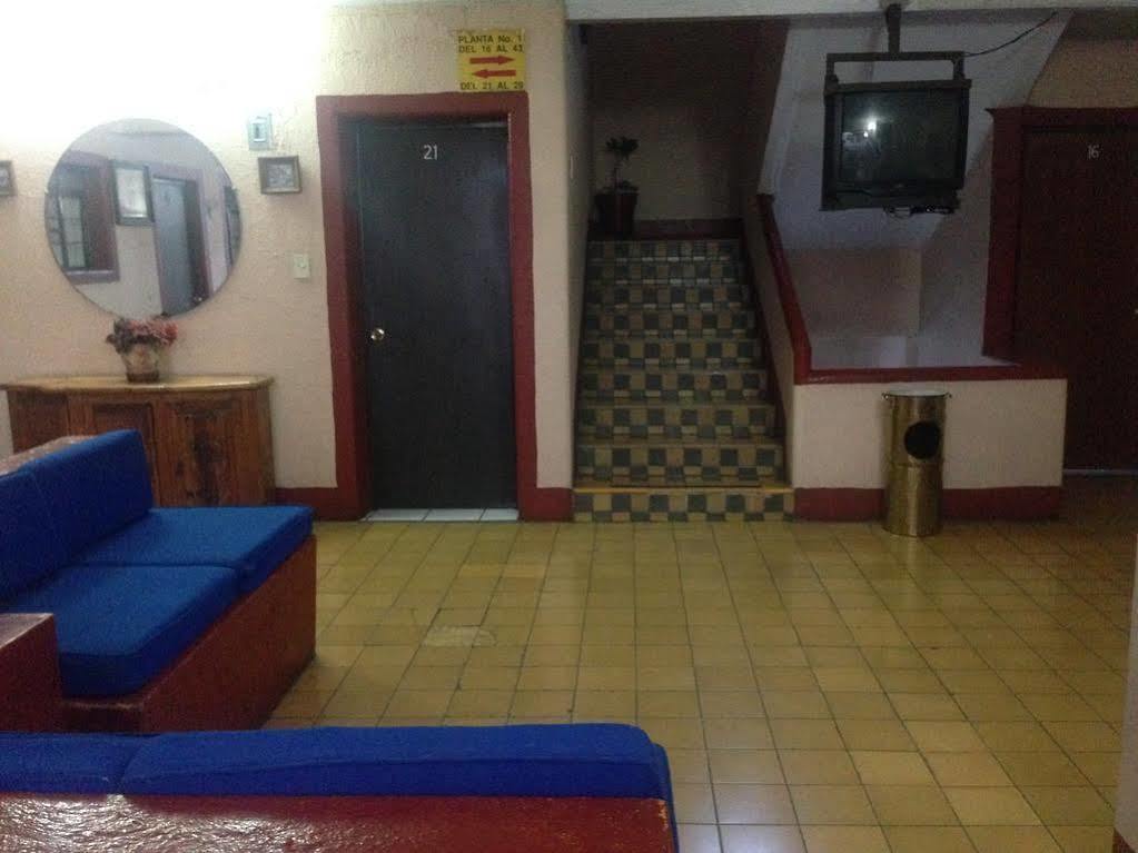 Hotel Gallo Rubio Guadalajara Kültér fotó